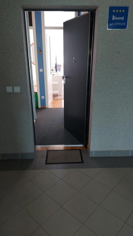 Apartman Ella Apartment ซาเกร็บ ภายนอก รูปภาพ