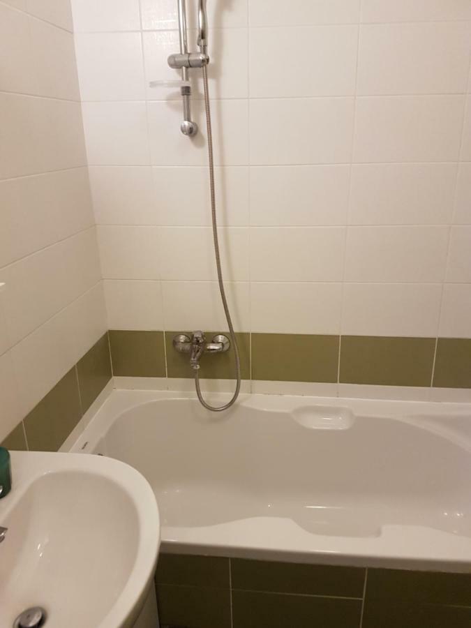 Apartman Ella Apartment ซาเกร็บ ภายนอก รูปภาพ